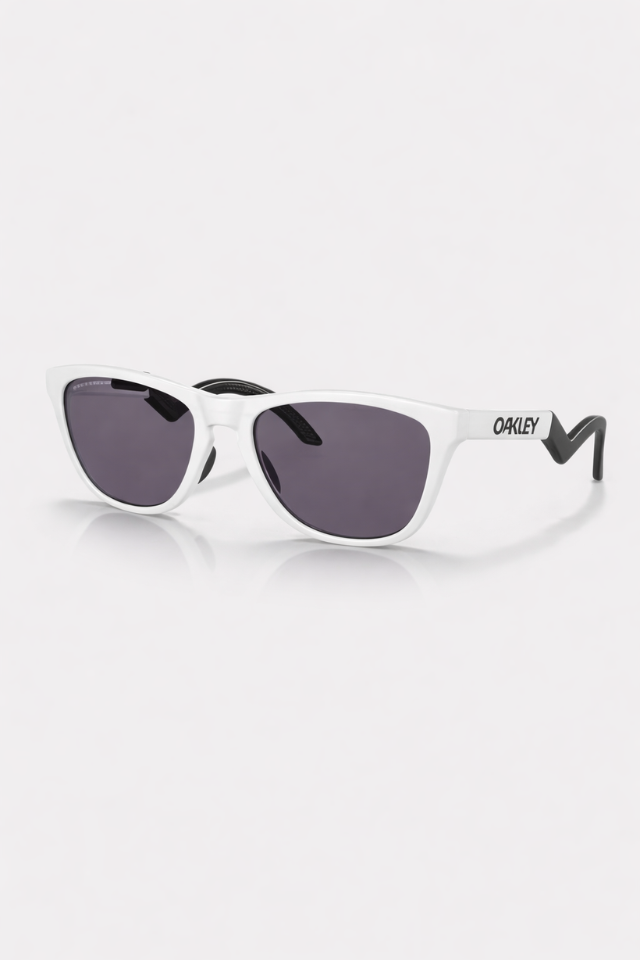 Oakley Frogskins Hybrid Matte White / Prizm Grey