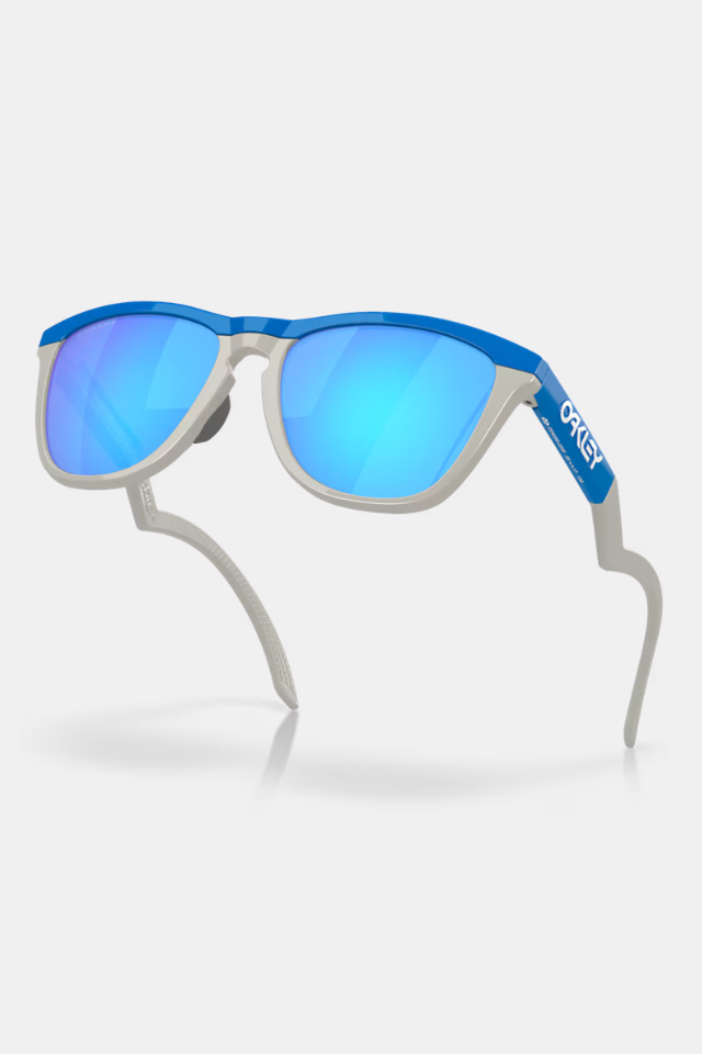 Oakley Frogskins Hybrid Primary Blue/Cool Grey / Prizm Sapphire