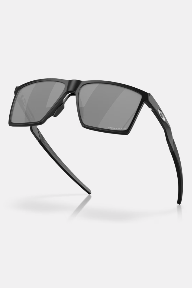 Oakley Futurity Sun Satin Black / Prizm Black Polarized