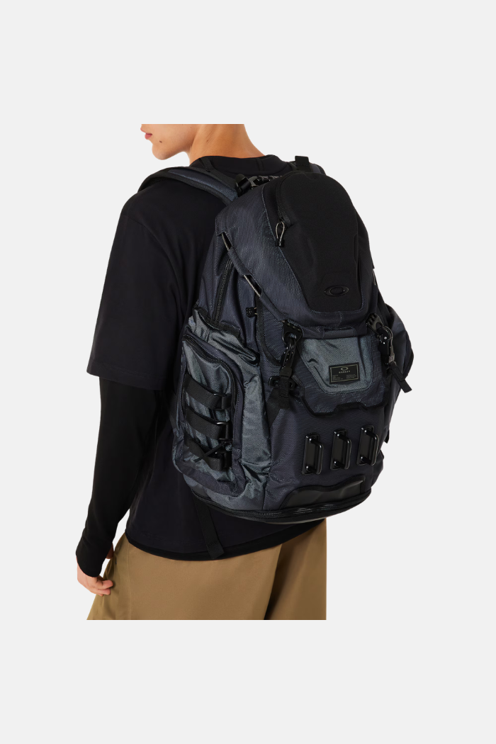 Oakley Kitchen Sink Mochila Graphite
