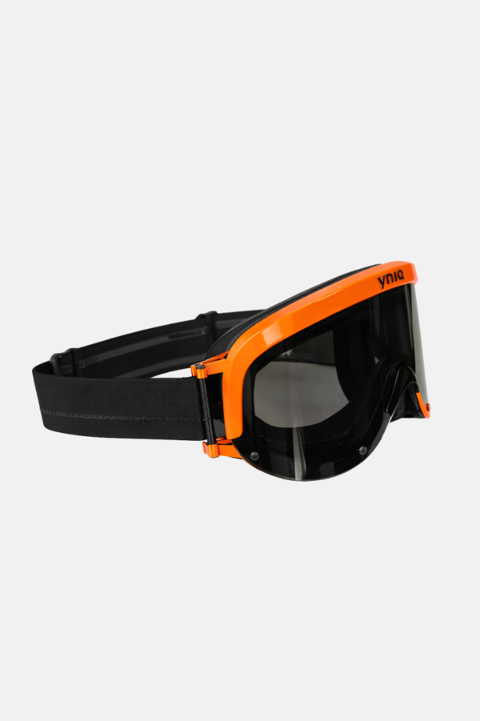Yniq Model One Black Black Orange