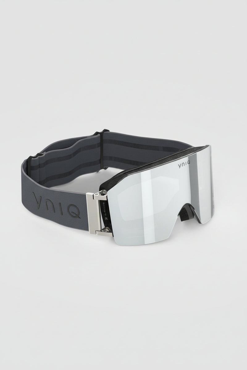 Yniq Model Nine Máscara